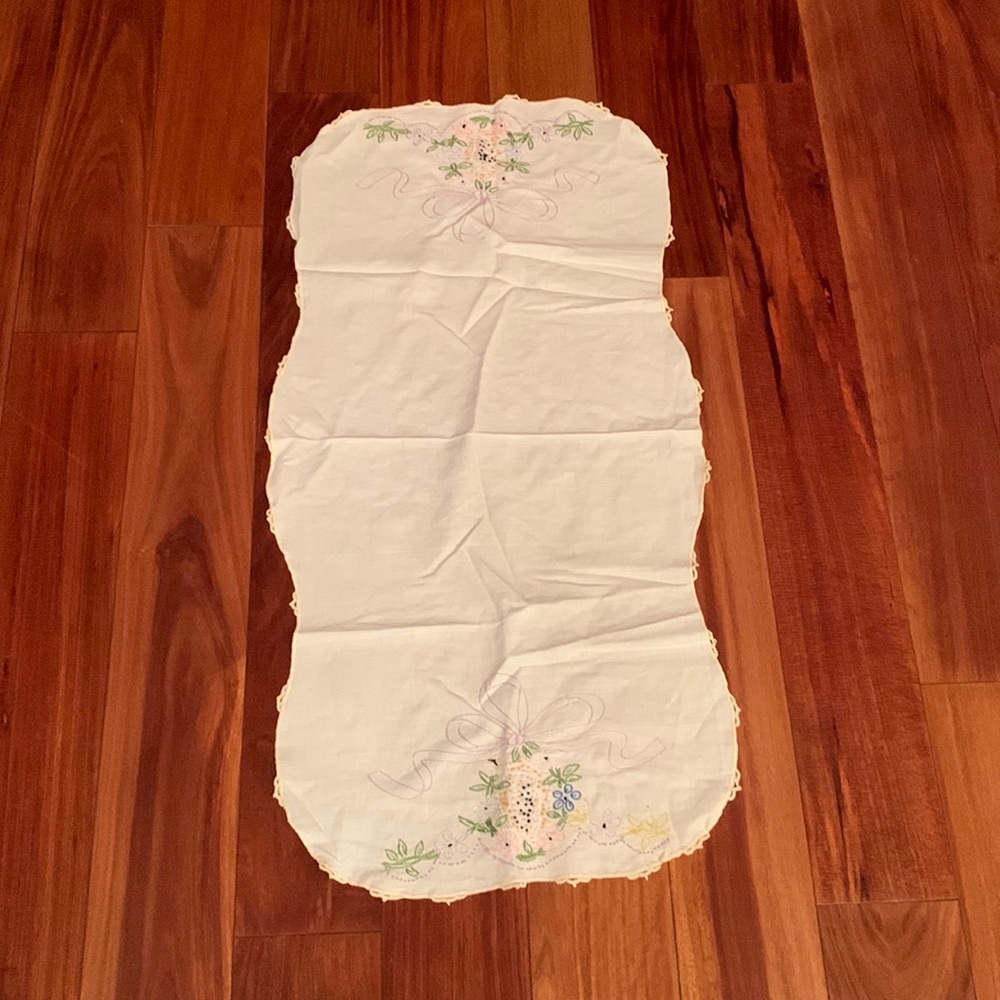 Floral Spring Embroidered Oblong Table Decal